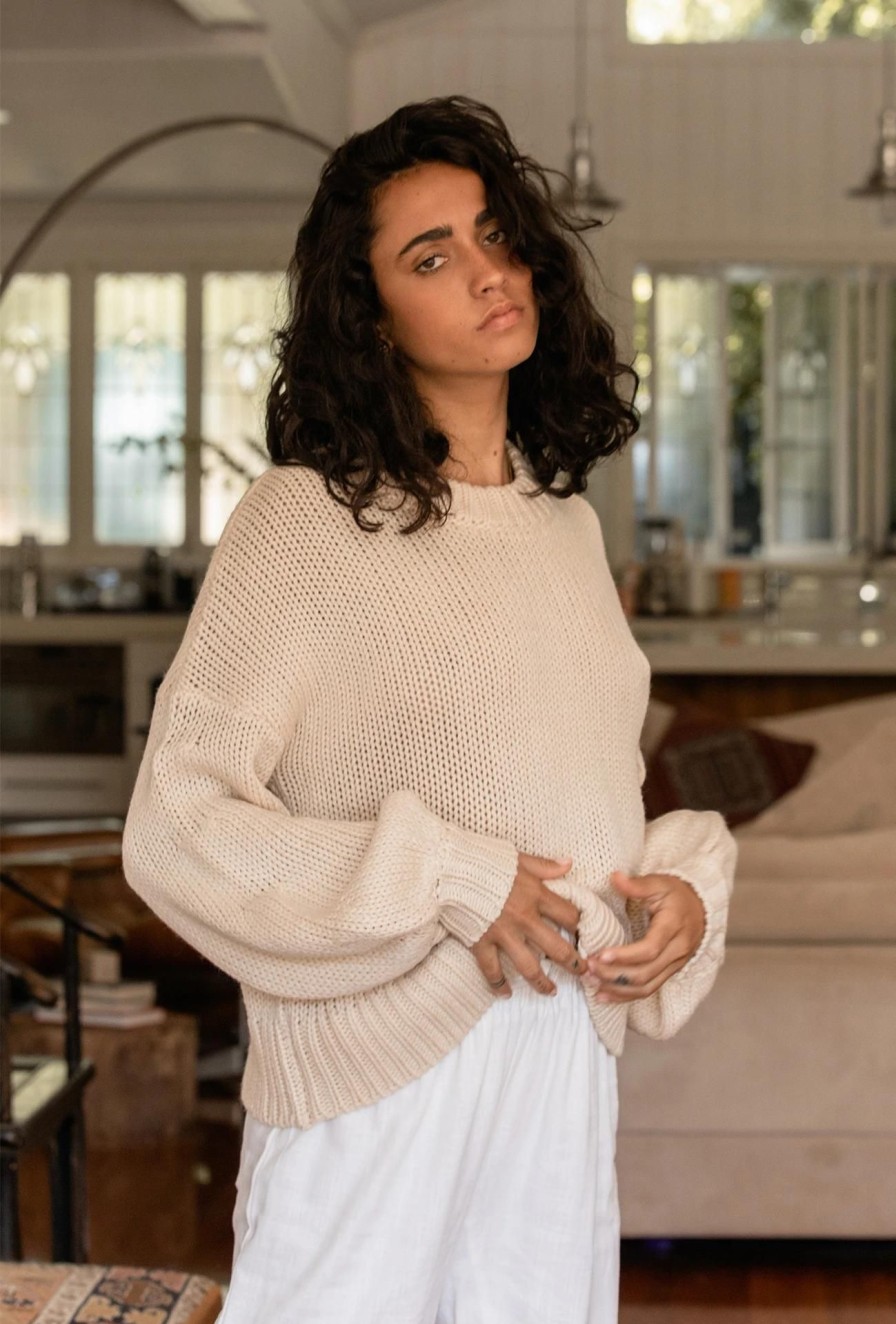 Women Girl and the Sun Tops | Hannah Knit-Beige