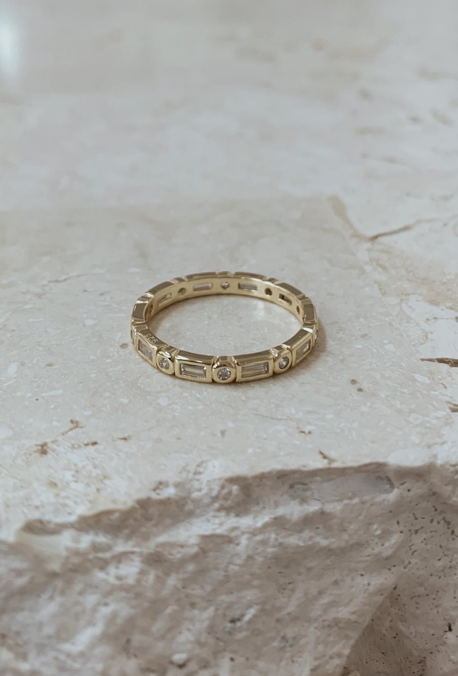 Women Girl and the Sun Jewellery | Infinity Ring