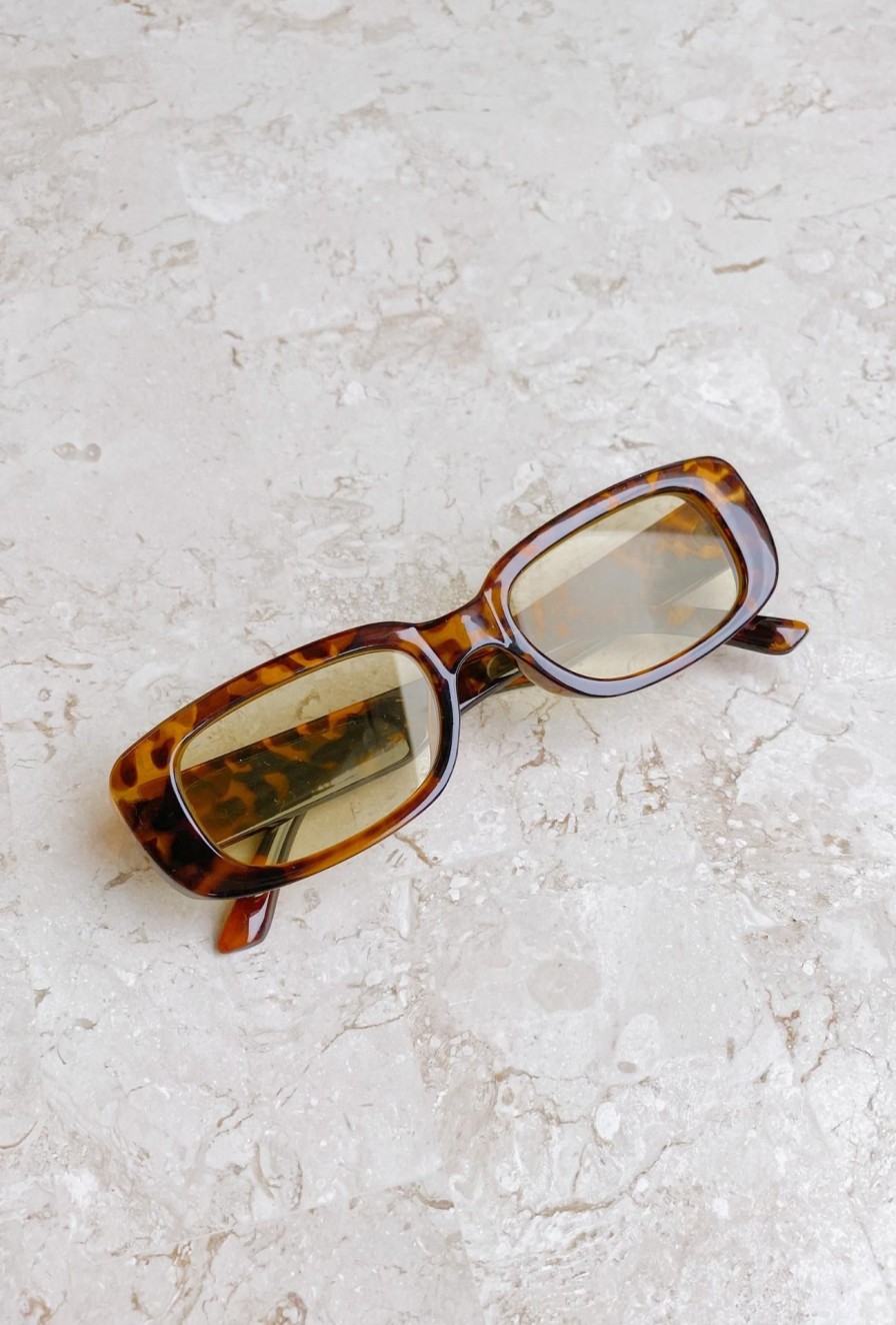 Women Girl and the Sun Other Accessories | Anna Square Sunglasses Shades-Tortoiseshell